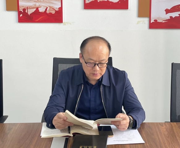 刘书记-上新闻.jpg 刘书记-上新闻.jpg