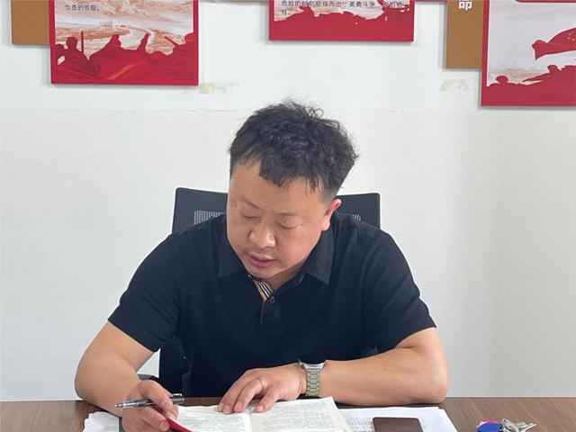 王洪涛-上新闻.jpg 王洪涛-上新闻.jpg