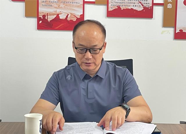 刘书记-上新闻.jpg 刘书记-上新闻.jpg